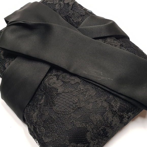 Vintage Victoria's Secret Lace Robe Satin Trim O/S Black Self Tie Belt Women's - Picture 7 of 15